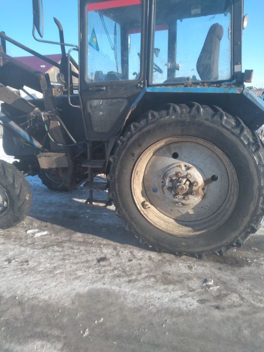 Продам трактор мтз