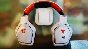 Căști triton kunai stereo în alb și rosu