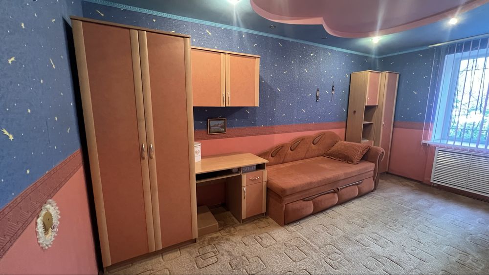 Продаю детскую стенку