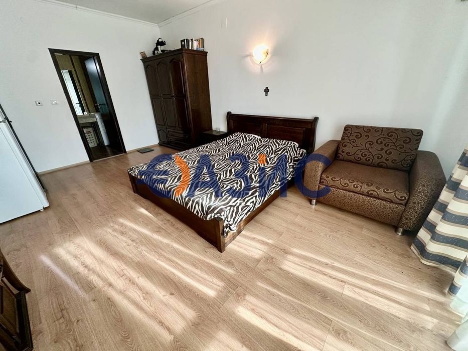 Продава се Двустаен апартамент в к.к. Слънчев бряг - 85 кв.м за 988 €/кв.м - Снимка #9