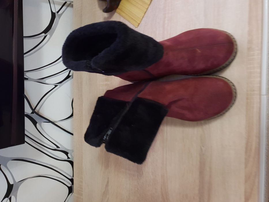 Ghete dama piele intoarsa