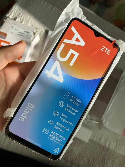 ZTE Blade A54 nou
