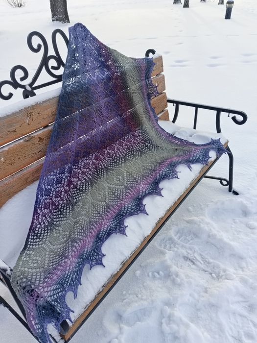 Шаль, орамал из чистой шерсти