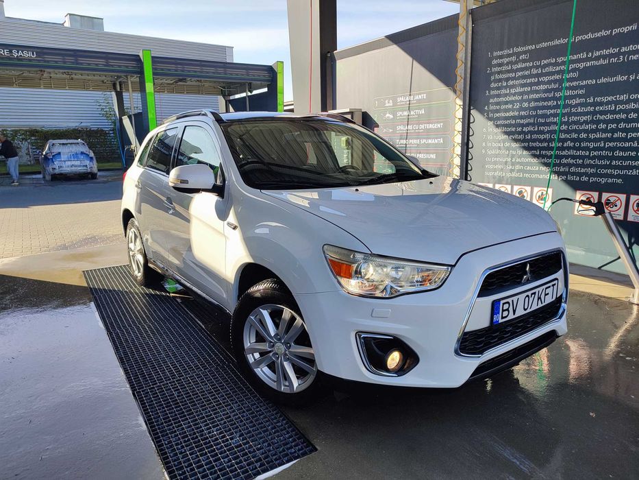 MITSUBISHI ASX