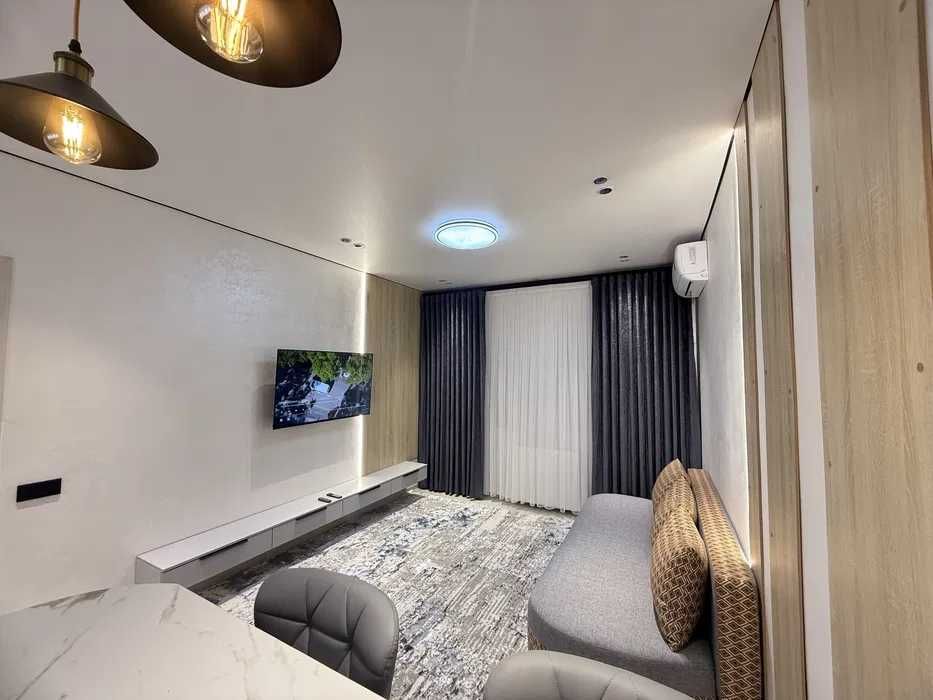 Аренда квартира в ЖК Зиенур 2-комната р-н Мирзо-Улугбекский