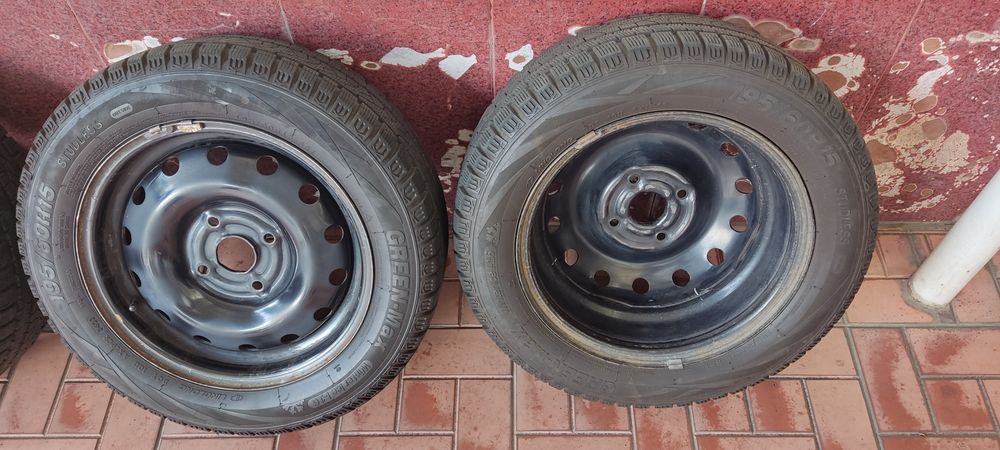 Колеса комплект диски + шины зима 195/60R15