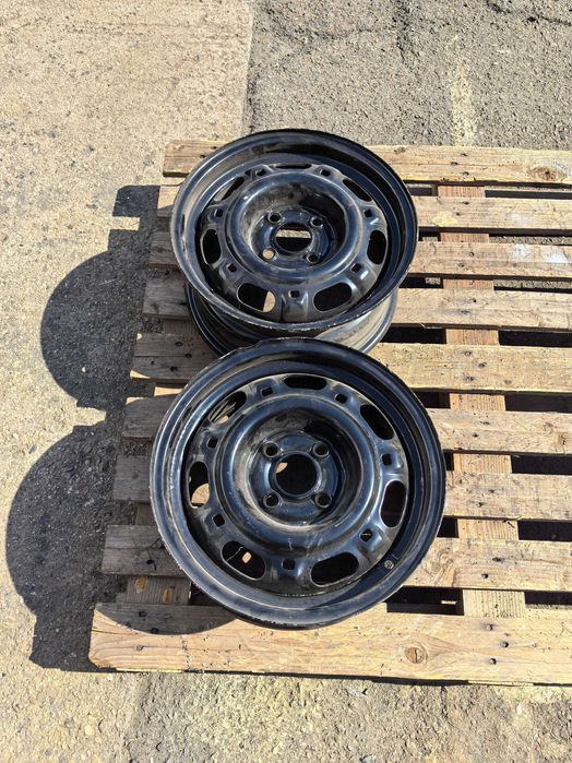 14 цола 4 х 100 мм Фолксваген Пасат / Голф - 6 Инча / ЕТ 38