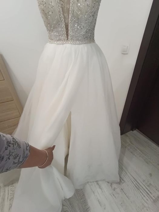 Vand rochie de mireasa