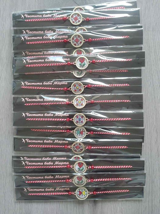 Мартенички ръчна изработка