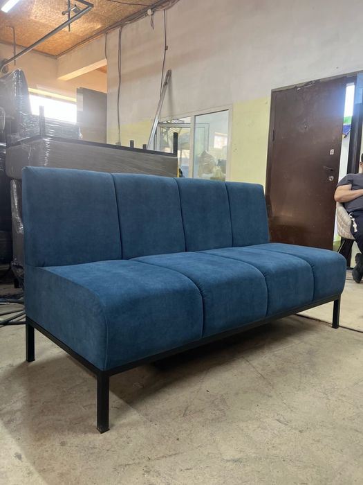 Диваны для кафе баров