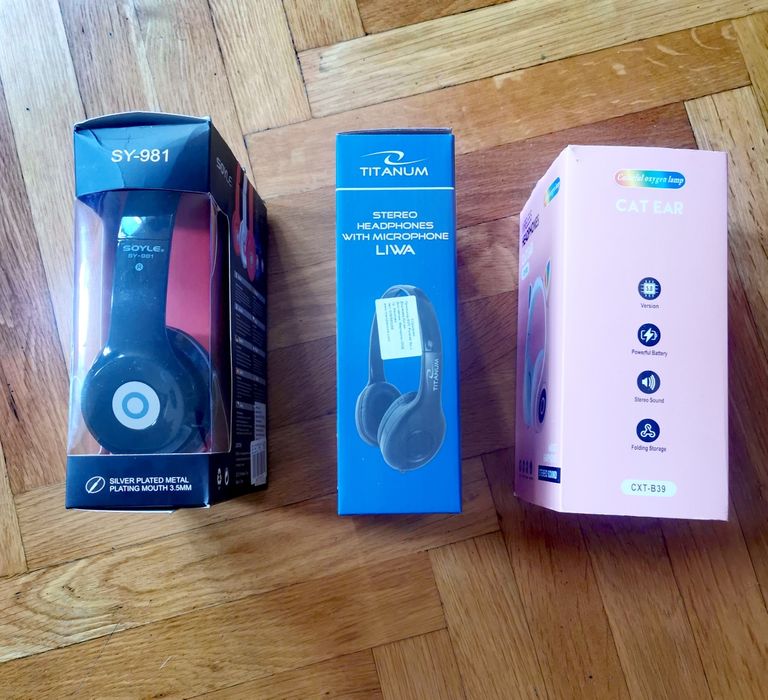 Слушалки различни видове 3 бр.