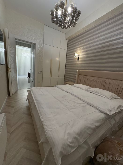 Продается Своя 3 комнатная квартира на Мирабад Авеню.Блок С.