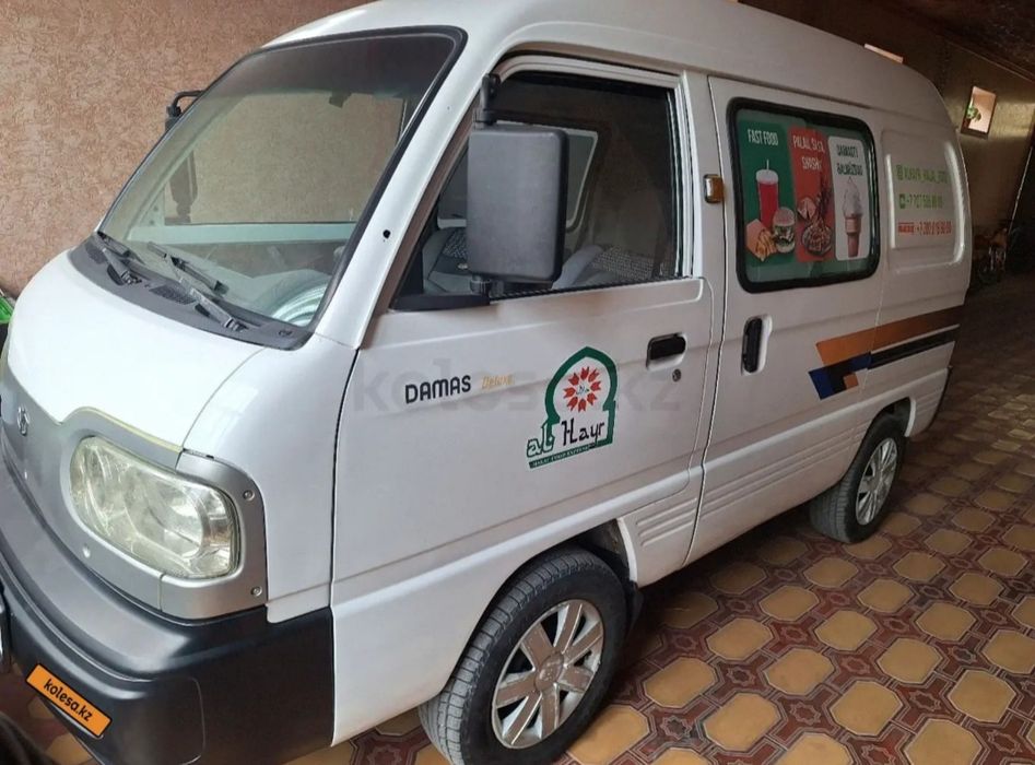 Машина Шевролет Дамас