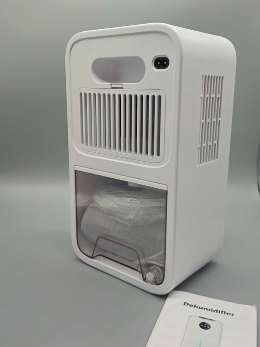 Влагоуловител за въздух  2.2 L резервоар,тих, с таймер,дренажен маркуч