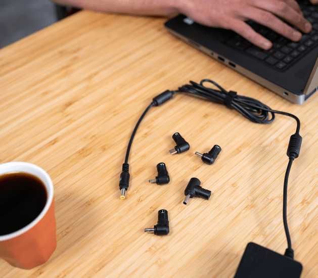 Încărcător Laptop Trust Maxo 90W pentru HP – Compatibilitate Extinsă