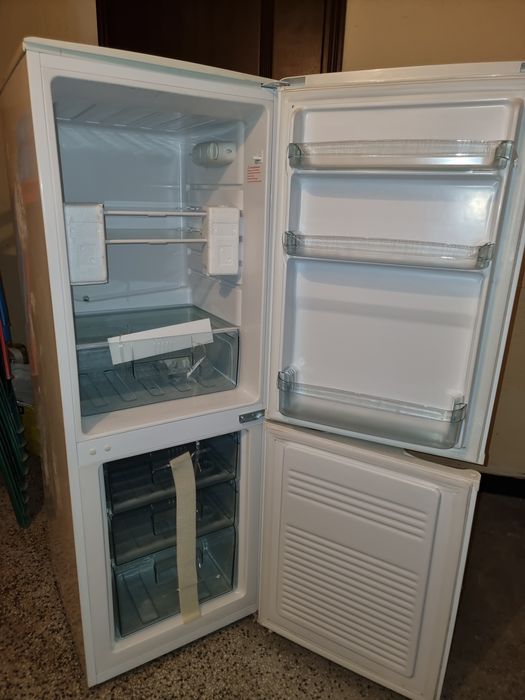 Хладилник Exquisit