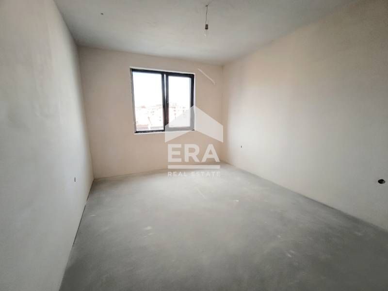 Само в ERA Имоти Хасково!Прекрасен многостаен  апартамент  в кв.Овчарс