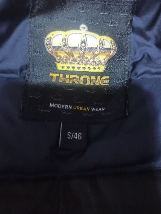 Безрукавка Throne