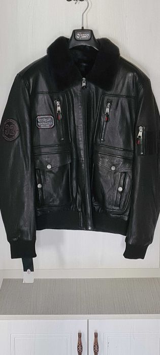 Vand jacheta de piele comandă specială, mărime 52-54.
