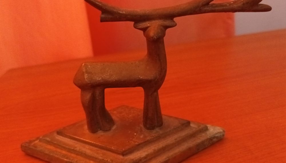 Vand statueta bronz"Cerbul de aur"