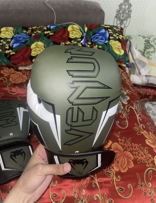 Перчатки для бокса /ММА VENUM