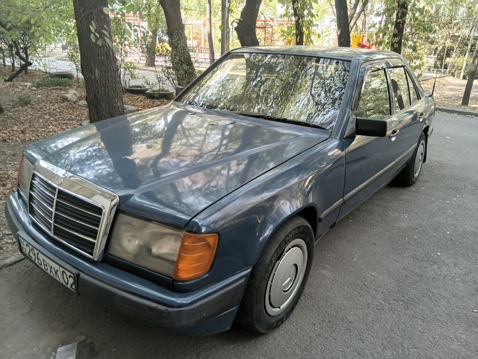 Продам мерседес 124