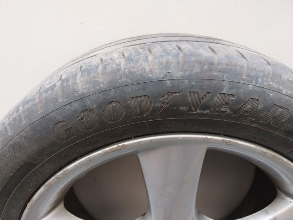 Джанти с летни гуми 205/55/17