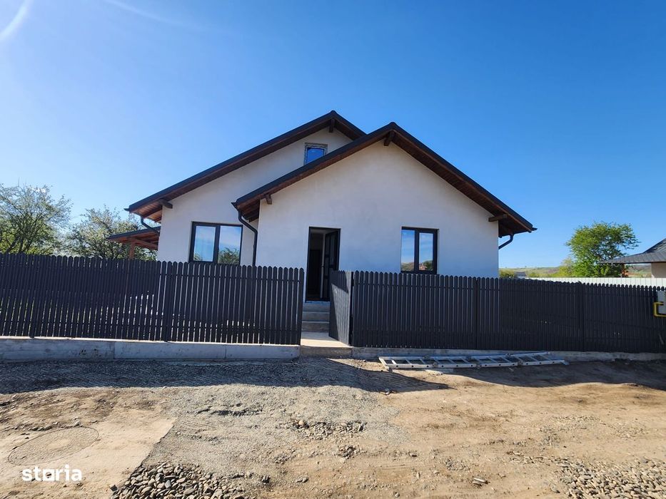 Comision 0% Casa noua pe varianta Margineni - Hemeiusi