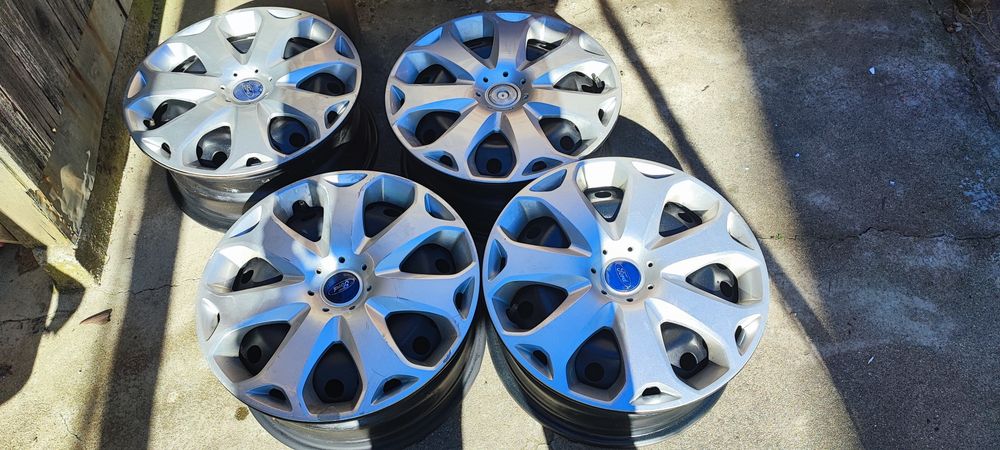 4 брстоманени джанти Ford 16