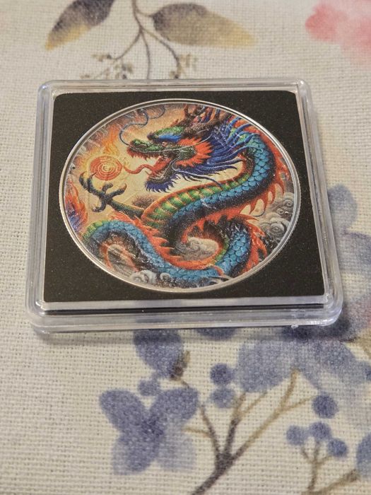 Цветни сребърни лимитирани монети