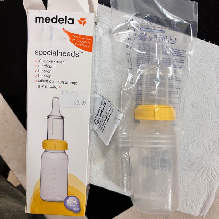 Шише Medela SpecialNeeds за специални нужди