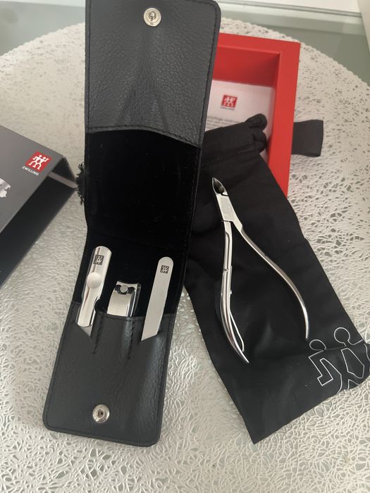 Zwilling Set Accesorii 3,4,5 piese manichiură Twinox etui piele neagra
