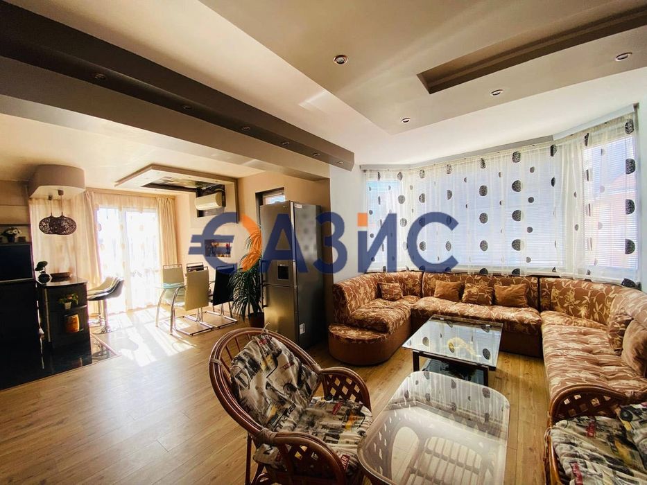 Продава се Двустаен апартамент в к.к. Слънчев бряг - 102 кв.м за 834 €/кв.м - Снимка #3