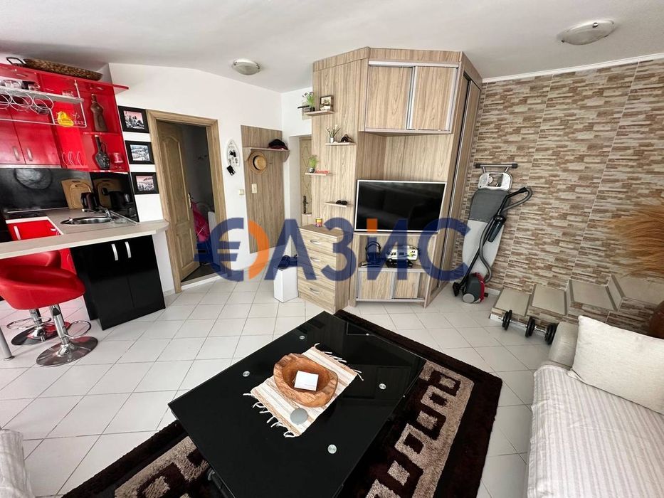 Продава се Двустаен апартамент в Несебър - 70 кв.м за 1115 €/кв.м - Снимка #6