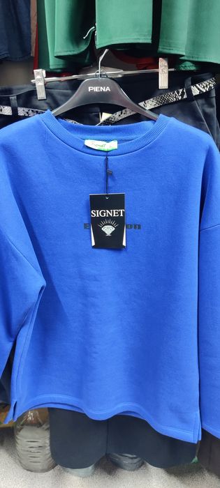 Продам женскую одежду