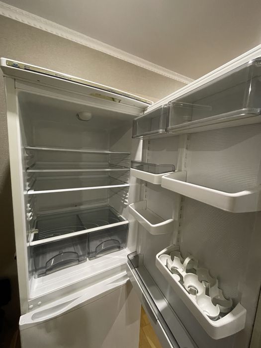 Продам холодильник «Атлант»