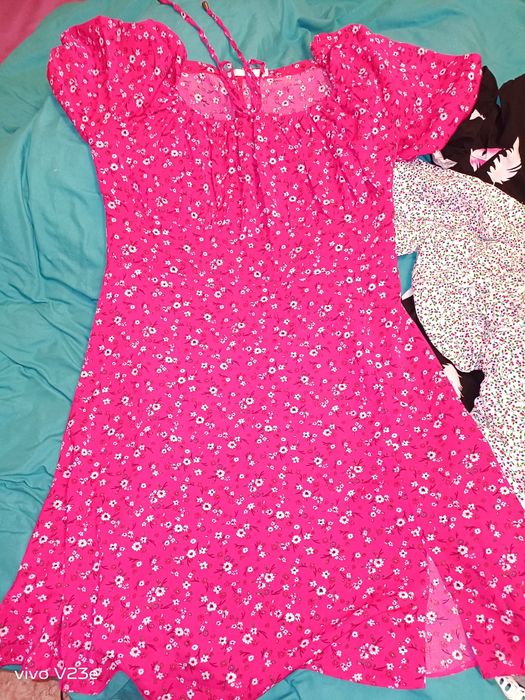 Продам платья по 5 тыщ