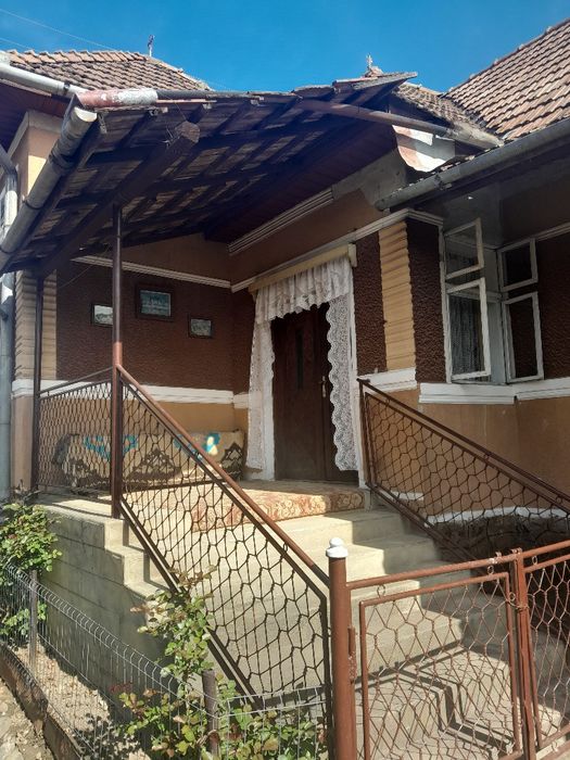 Vând casă în satul Toaca