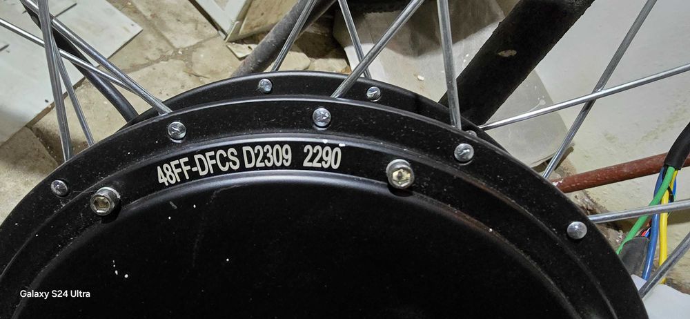 Продам новое мотор-колесо 26"