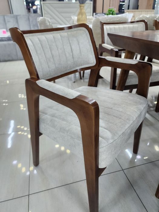 Столы стулья в большом ассортименте