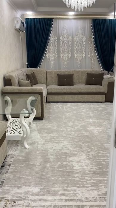 Уй сотилади ! Корасуа массиви 3 хонали 65 кв,м 6 этаж 7 этажли дом