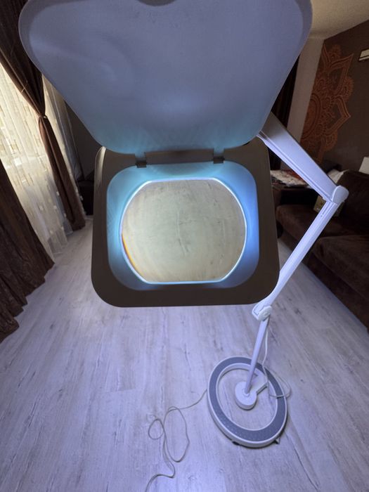 Lampa Profesionala  Led cu Lupa  Încorporata