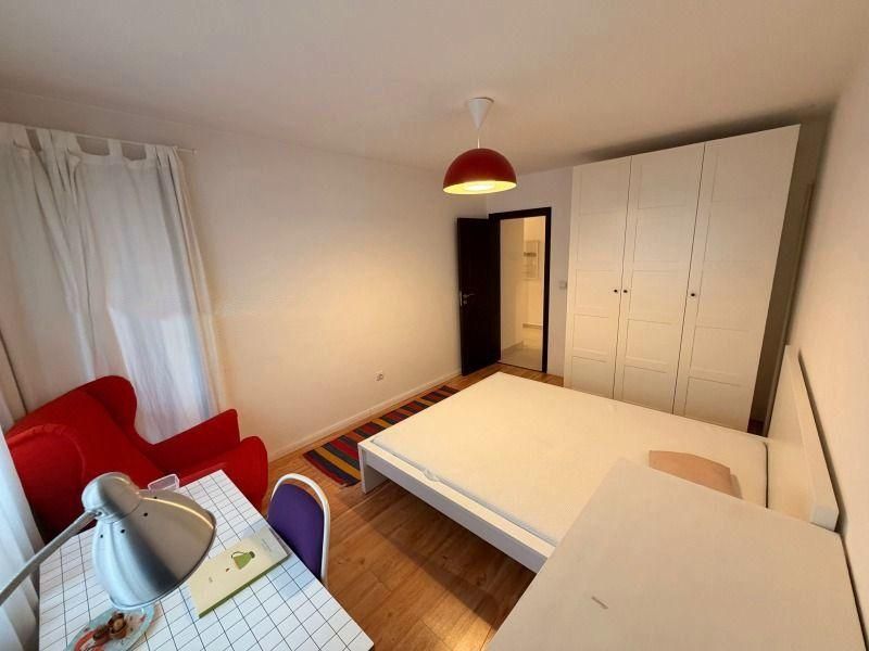 Дава се под наем Тристаен апартамент в София, Красно село - 84 кв.м за 957.27 € - Снимка #6