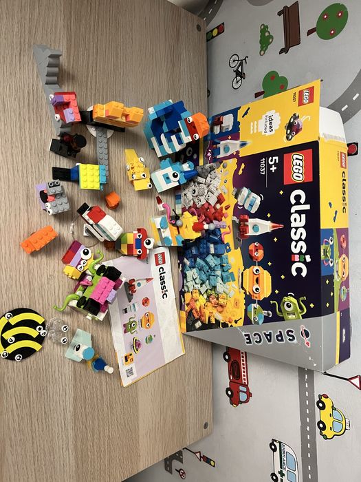 Лего классик 11037 космос