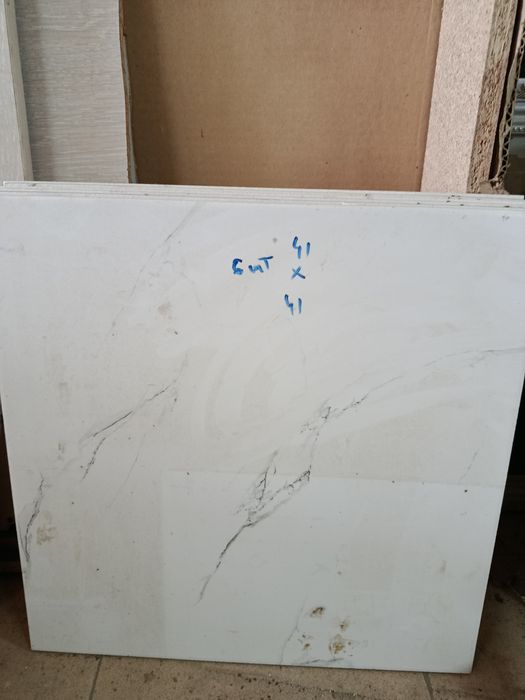 Продам кафель разных видов