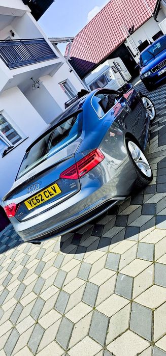 dezmembrez audi a5 quattro S-LINE