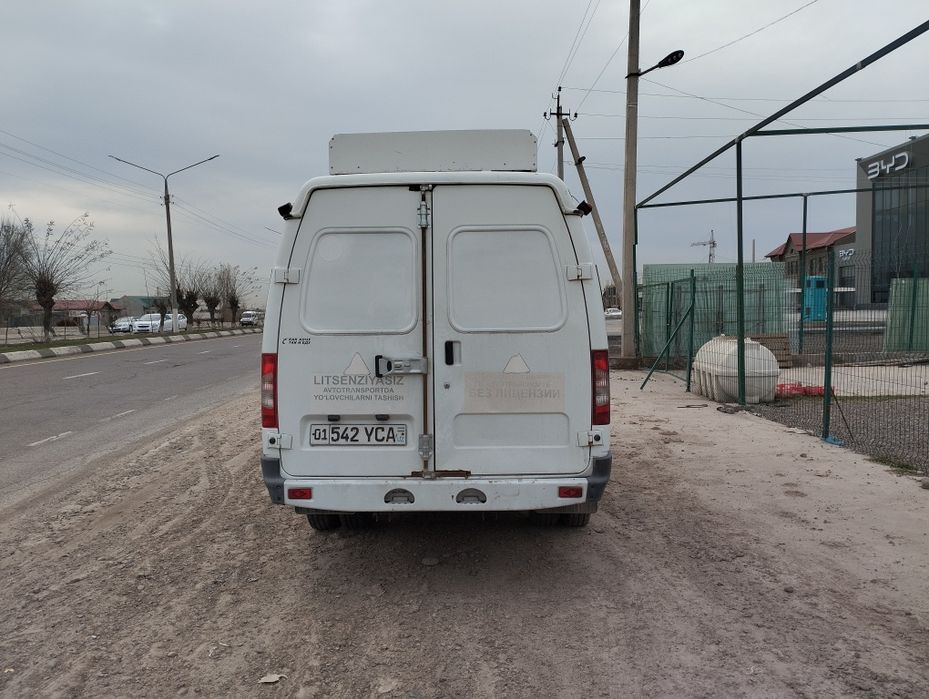 Gazel furgon holati zor resorlari usilit qilingan zil resor taqilgan