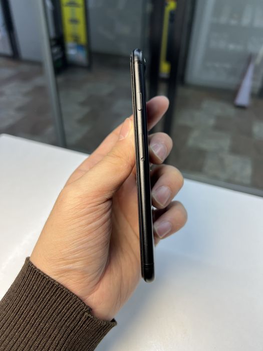 Продам iPhone 7 128 Gb