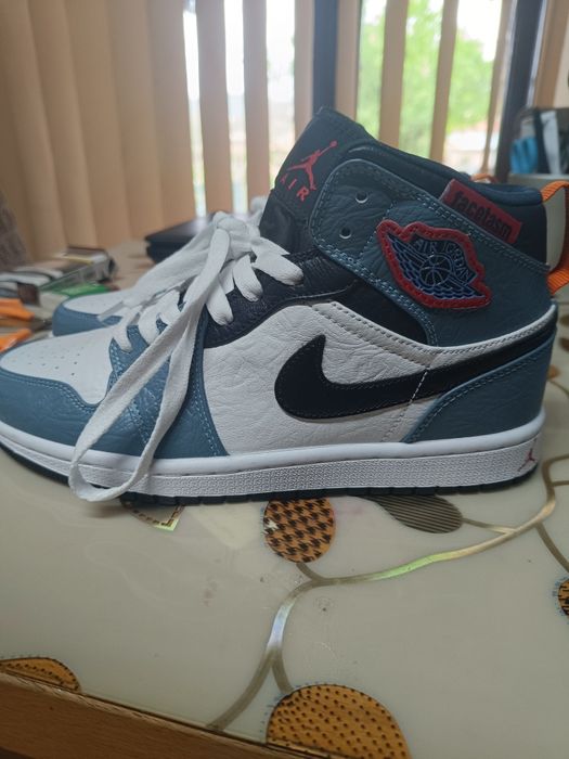 Маратонки нови Найк