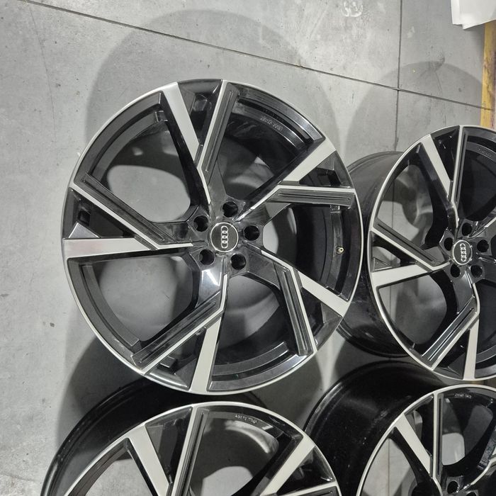 Jante R 22 5x112 Audi Q8